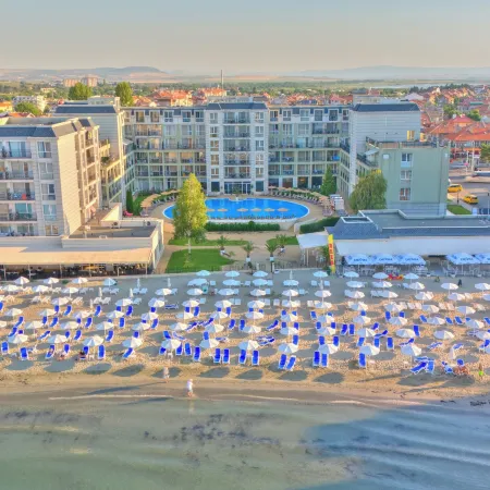 Festa Pomorie Resort