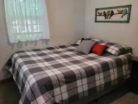 Marvelous 4-bedroom cottage 1 & 2