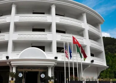 Almero Termal Spa Otel Отели в г. Gokcedere