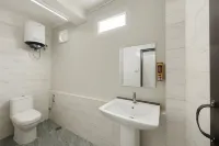 Homestay at Kashmiri Gate Metro & Old Delhi Railway Station - Hostels