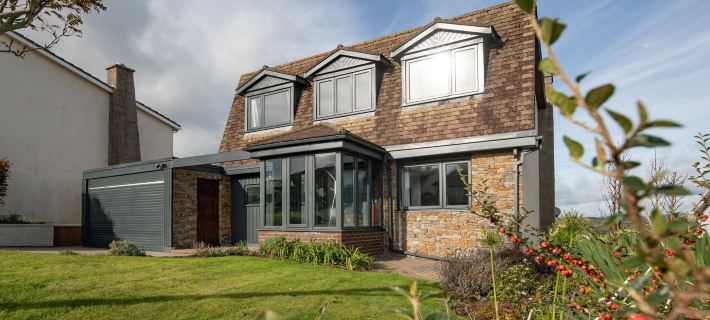 Golwg Y Môr - Sea View Cottage with Hot Tub Hotels in Saundersfoot