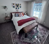 4-bedroom house in enchanting Devils Tower with Hottub and Swim Spa