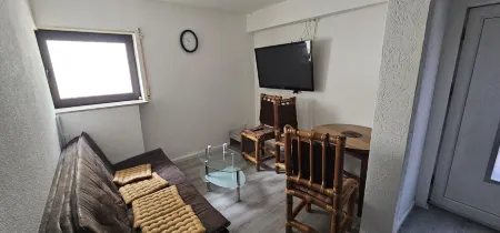 Renoviertes Ruhiges Gartenapartment Отели рядом с достопримечательностью «FKK Strand Kollersee»