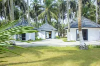 Villa de Vacances "3 Îlots" : Confort Moderne, Piscine, Accès Direct à la mer ! Hotel a Aboisso