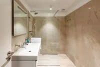 Promajna Villa 01, Apartment 02 (2 + 2, 1st floor) Hotels in Promajna