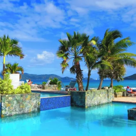 Beautiful Beachfront Villa on Sapphire Beach with Generator and Dishwasher