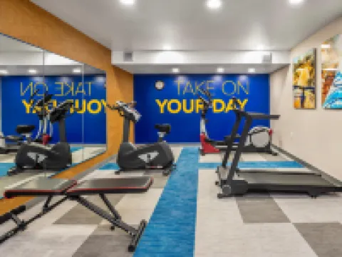 Comfort Inn & Suites Hotels in Barrie