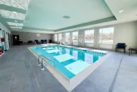 Hawthorn Extended Stay by Wyndham Mount Laurel / Moorestown - Pools