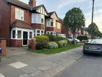 Bella's Beach House - less than 100m from the seafront in Whitley Bay!