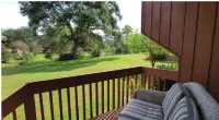 Studio in quite lake setting. Perfect for Golf, visit New Orleans or just relax.