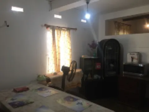 Family friendly 2-Bed house in centrally located place 拉亞吉里亞酒店