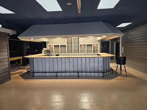 JP's Funchaser's Hideaway, your place, with space on grand lake. Hotels in Craig County