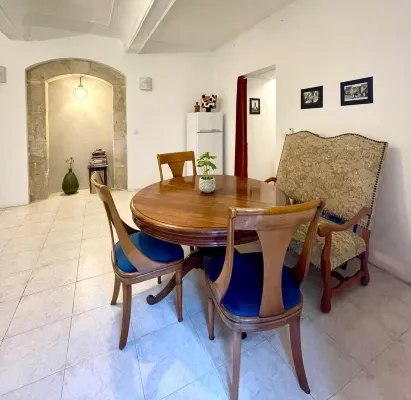 Belle maison Centre Sérignan chez Pauline & Mahdi Hotels in Serignan