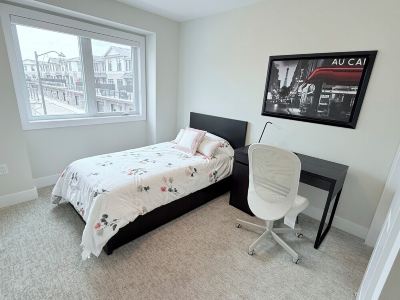 Luxe furnished home in Oakville
