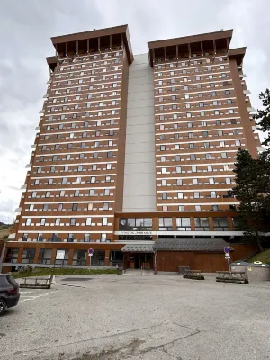 Studio with mountain view, direct access to the slopes