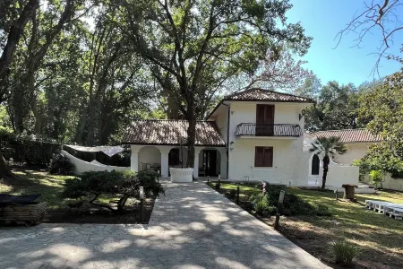 3-bedroom villa in wonderful Selva Piana-baia D'argento with AC, WiFi