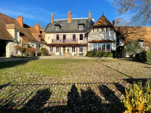 Grand Gîte de Charme 19e & son Parc, Loire & Sancerre Hotels in Saint-Satur