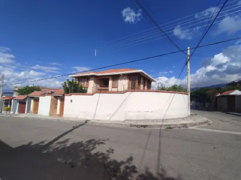 ¡Casa Espaciosa y Acogedora! Ideal para familias con todas las comodidades! Hotels in 