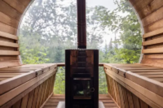 White Mountains Getaway w/ Sauna & Stunning Views