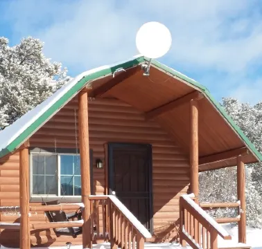 Comfy cabin for two close to Grand Canyon and many Northern Arizona attractions