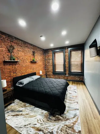 The Nightcap - Luxe 2BR - Downtown Williamsport