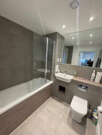 Brand new 1 bed luxury apartment, Balcony with amazing views