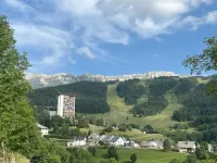 STUDIO AT THE FOOT OF THE SLOPES