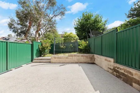 Chalet Mirkom | Alpha Centauri Apartments Отели рядом с достопримечательностью «Парк Банхо Патерсон»