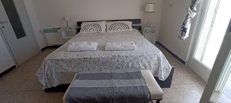 Gorgeous penthouse by the sea Отели в г. Grimaldi