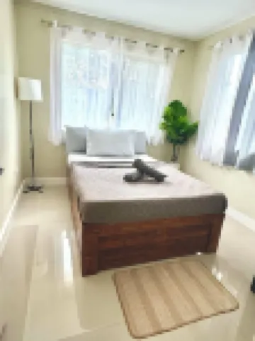 2-bedroom apartment in Antipolo with WiFi, AC