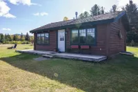 Wildflower Cottage for a Special Vacation STR 200283