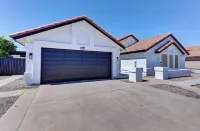 The Oasis Arizona Basketball Court, pool, mini-put, Arcades!