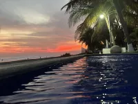 Beachfront property, hidden gems ia private tropical Paradise breathtaking view Hotels in Teotepeque