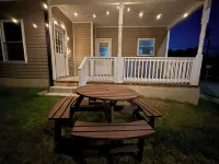 The Briar ~ Sleek 3BR New Home Walk to DT w/Outdoor Area