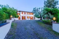 Private villa with Jacuzzi in Montemerano, near Terme di Saturnia