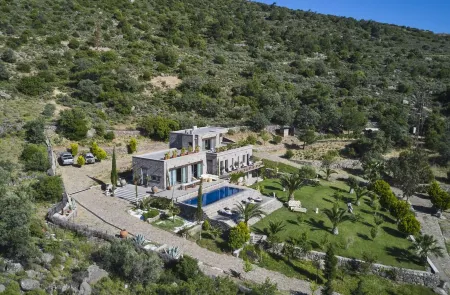 Casa De Bagale Stone House