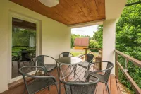 Cottage under the forest on the Trutnov Trails Hotels in Trutnov