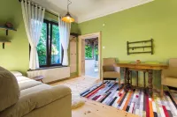 SUNNY ROOMS. SOFT BEDS