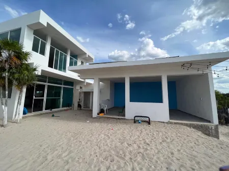 Villas 50m (2min) from the Beach in San Benito, YUC-MX