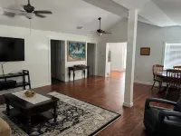 Newly Refurbished Home in the middle of Everglades City with Fishing from Dock