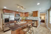 Nice 3-bedroom cottage with AC in Houston