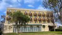 Business Hotel Access Awa Hotels in 