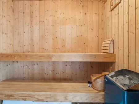 "Amola" - 1.6km from the Sea Отели в г. Одсхерред