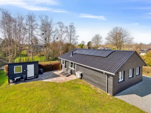 "Vemund" - 500m from the sea