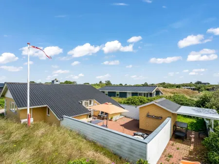 "Tedora" - 300m from the Sea Отели в г. Фанё