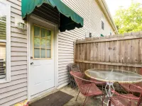 公牛學院2卧2浴聯排別墅靠近密西西比州立大學 斯塔克維爾酒店