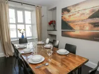 Station Hall Hotels in Boncath