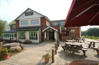 Premier Inn Basildon (Festival Park) Hotels near Wat Tyler Country Park