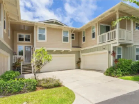 Luxury Townhome on Kauai’s Beautiful North Shore Hotels in Princeville