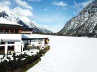 Chalet Leutasch with Ski Trail & Mountain Views - Hot Springs
